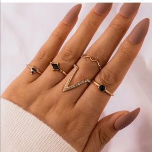 5 Piece Gold Black Stone Ring Set 🖤